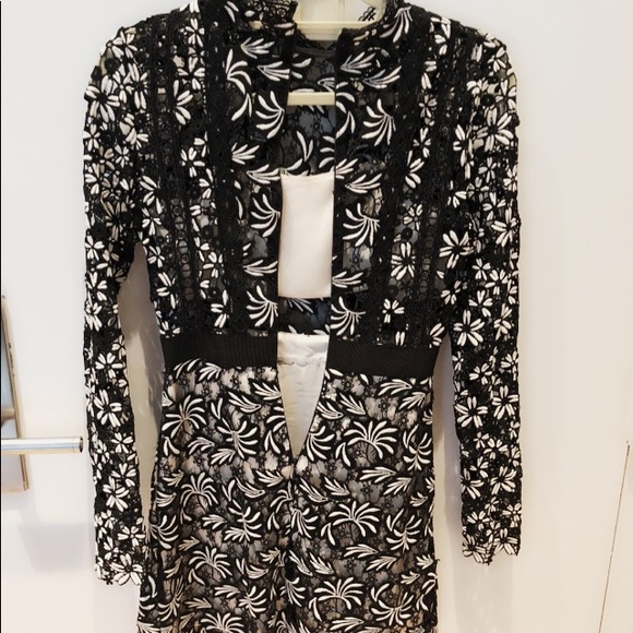 Sold ❤️HP🎉New Self-Portrait Antoinette Dress - Picture 5 of 8